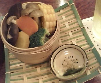 20090527 一福 セイロ蒸し野菜.jpg