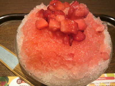 20110828 生苺ﾐﾙｸかき氷.jpg
