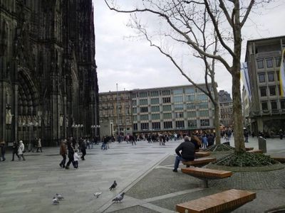 20120318 4Cologne Cathedral前1.JPG
