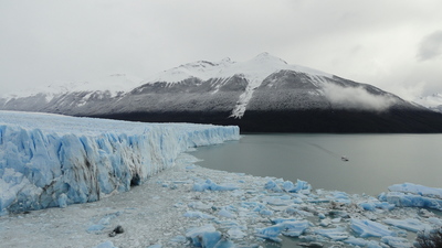 20120811 3ﾍﾟﾘﾄ･ﾓﾚﾉ氷河76s.JPG